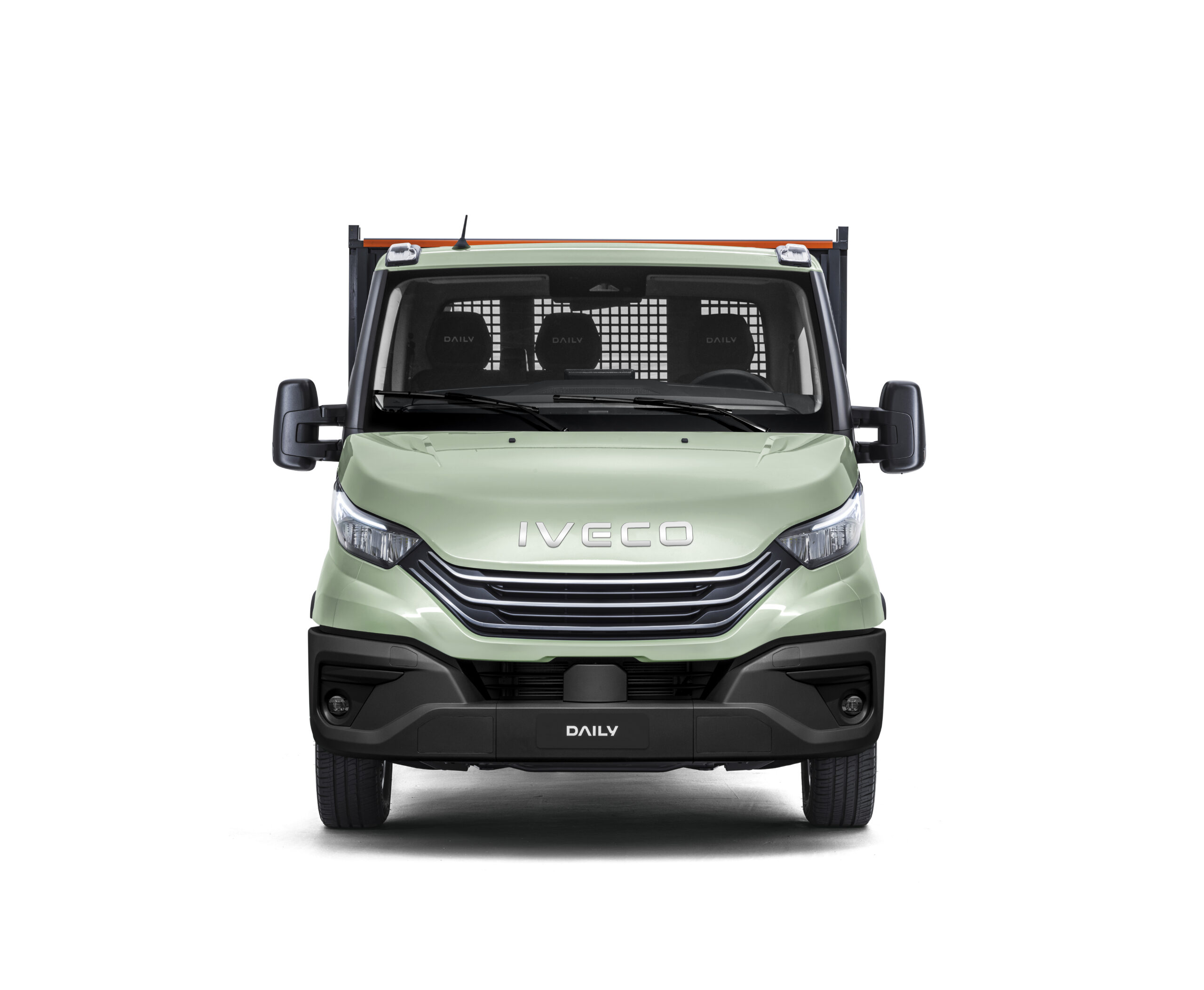 5.2 TON דאבל קבינה